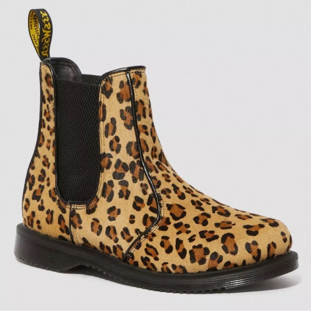 Dr. Martens FLORA LEOPARD CHELSEA BOOTS Tan Leopard Ankle Boots